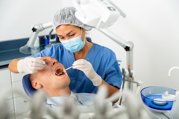 Gum Disease Treatment Options: From Deep Cleanings To Advanced Therapies